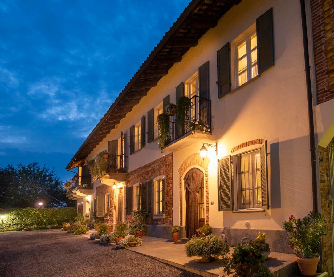 Bed and Breakfast Ca d'I. à Magliano Alfieri Extérieur photo